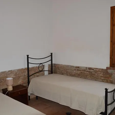 Podere Agnese 2 Con Wi Fi 卡斯塔涅托卡尔杜奇